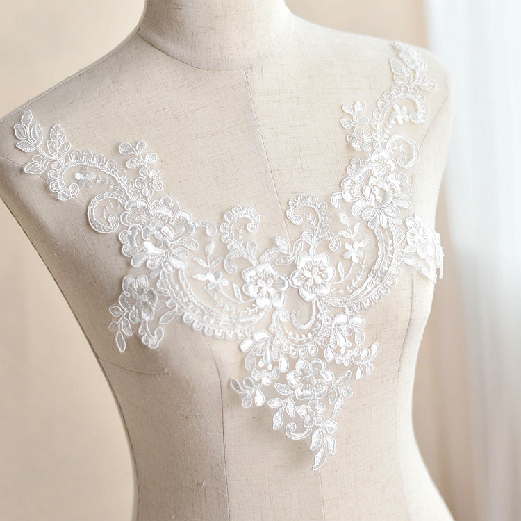 V-neck Lace Patch Wedding Dress Performance Dress Fairy Dress Front and Back Handmade DIY Flower Material